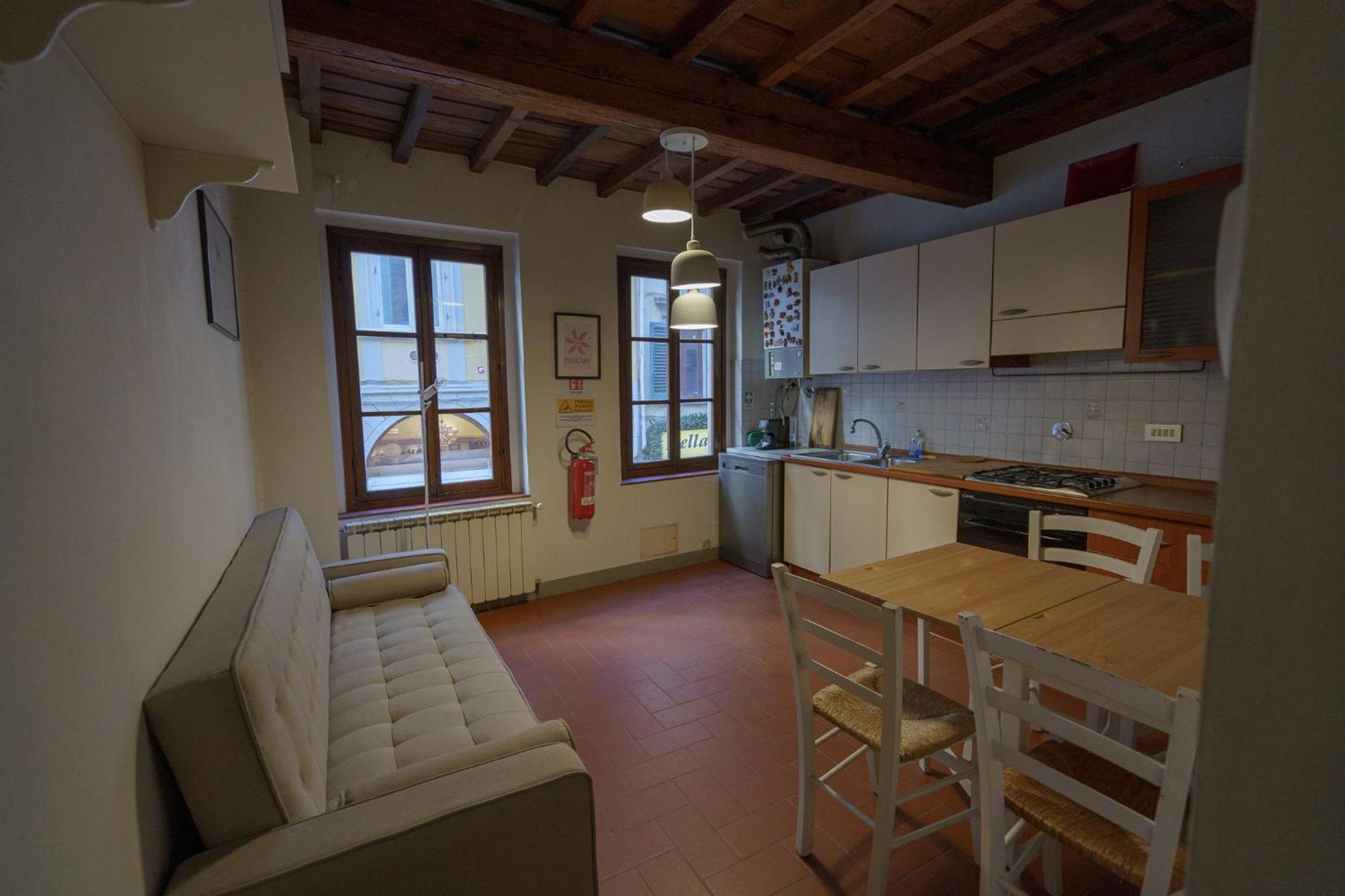 Traditional Florentine 1Br Apartment Close To Piazza Santa Croce 피렌체 외부 사진